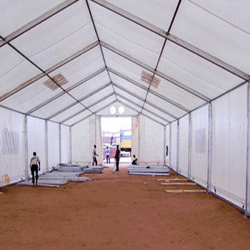 IFRC/ICRC/WFP/IOM štandardné 10 x 32 m odolné flexibilné skladovacie stanové mobilné úložné jednotky (MSU)