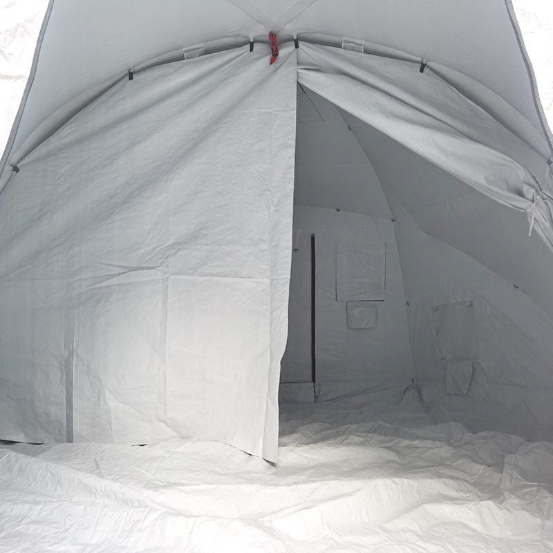 Geodetický kupolový stan Samostatne stojaci geodetický rodinný stan pre 5 osôb