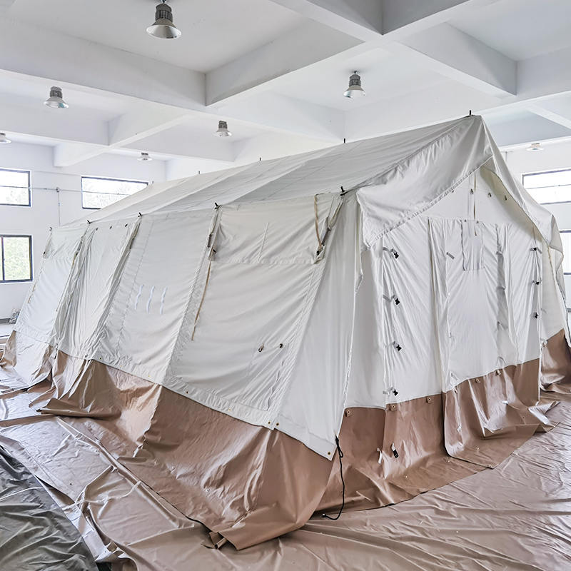 Viacúčelový základný stan MSF/ICRC/IFRC štandard 45 m² používaný na školenia, kanceláriu, kliniku