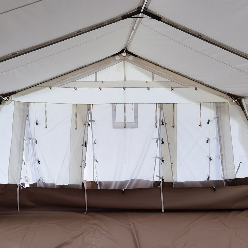 Viacúčelový základný stan MSF/ICRC/IFRC štandard 45 m² používaný na školenia, kanceláriu, kliniku