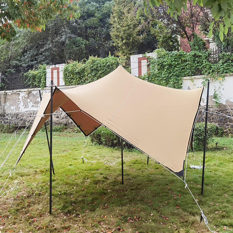 Vonkajší malý strečový stan s rozmermi 4,5 x 4,5 m