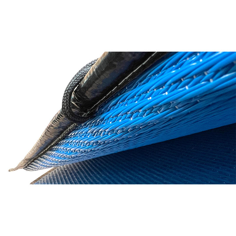 Viacúčelová prenosná penová podložka na spanie