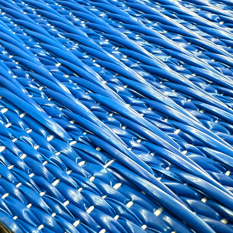 Viacúčelová prenosná penová podložka na spanie