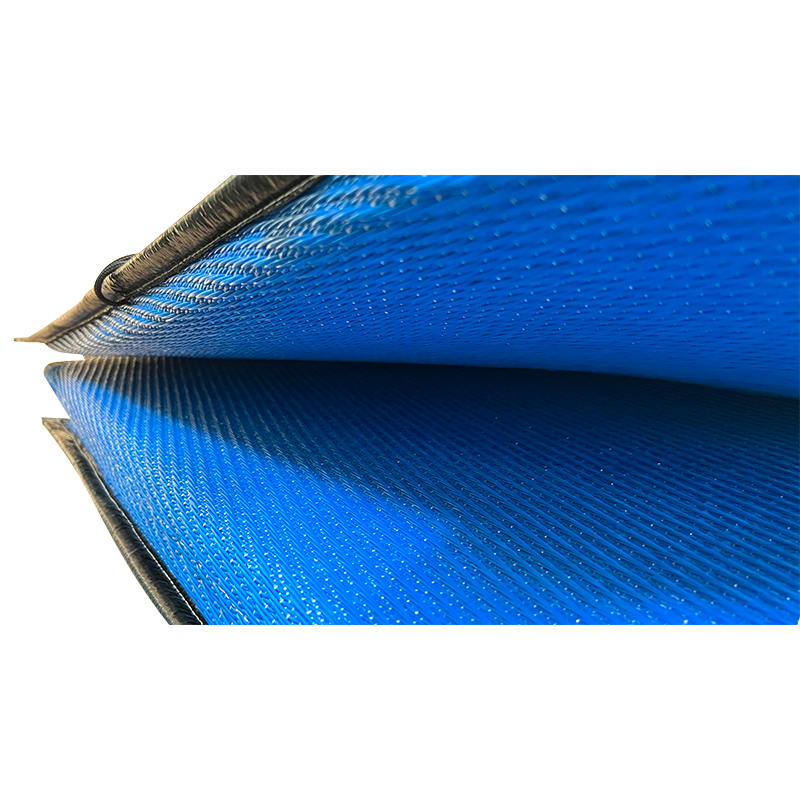 Viacúčelová prenosná penová podložka na spanie